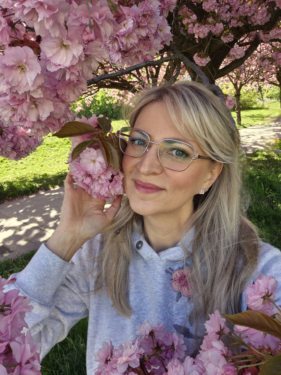 Lucie Amálka 🌸 tweet media