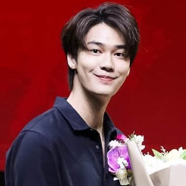 ติน tweet media