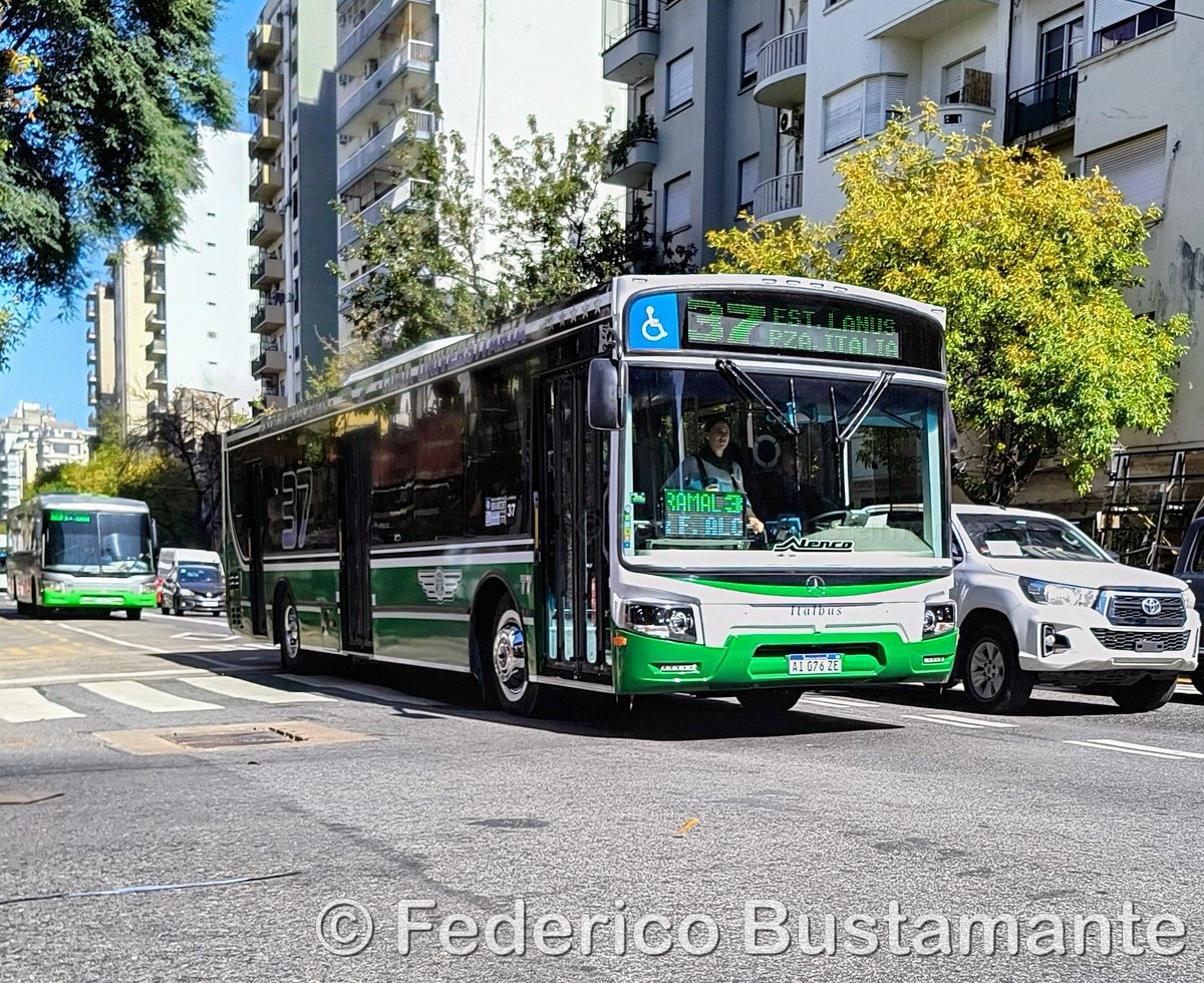 Línea 37. Coche 77.