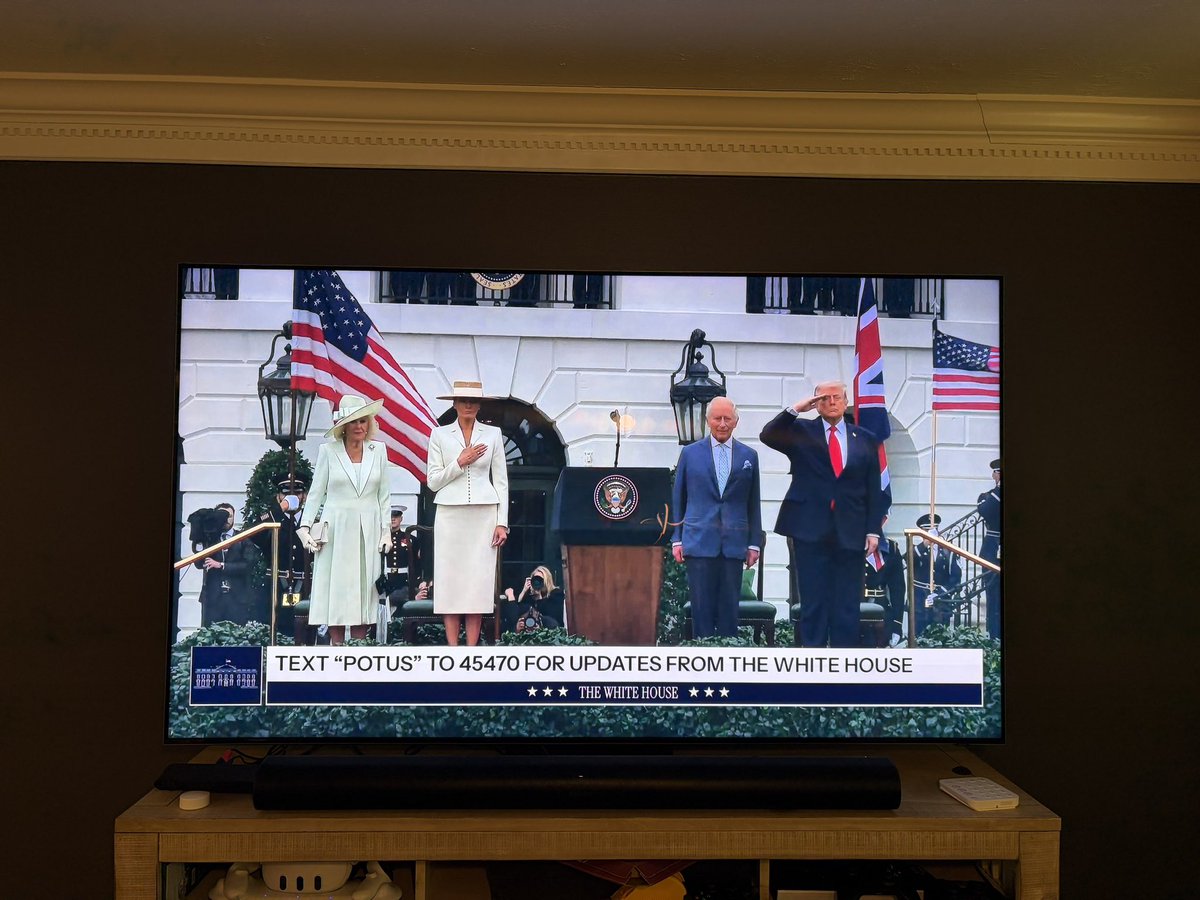 AmrMetawie's tweet image. We did it, boys! 250 years of awesomeness! @WhiteHouse 
#GodBlessAmerica