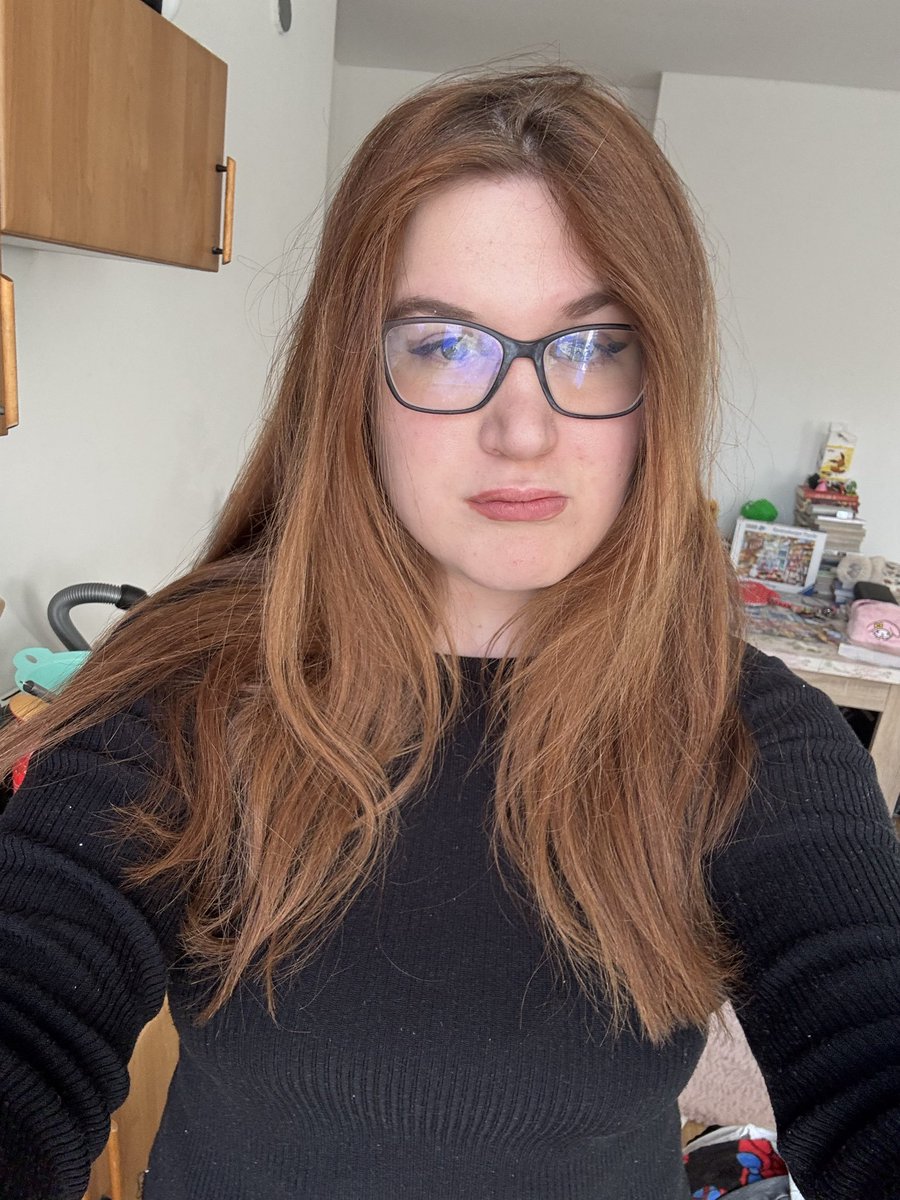 laurii💛🧸 tweet media