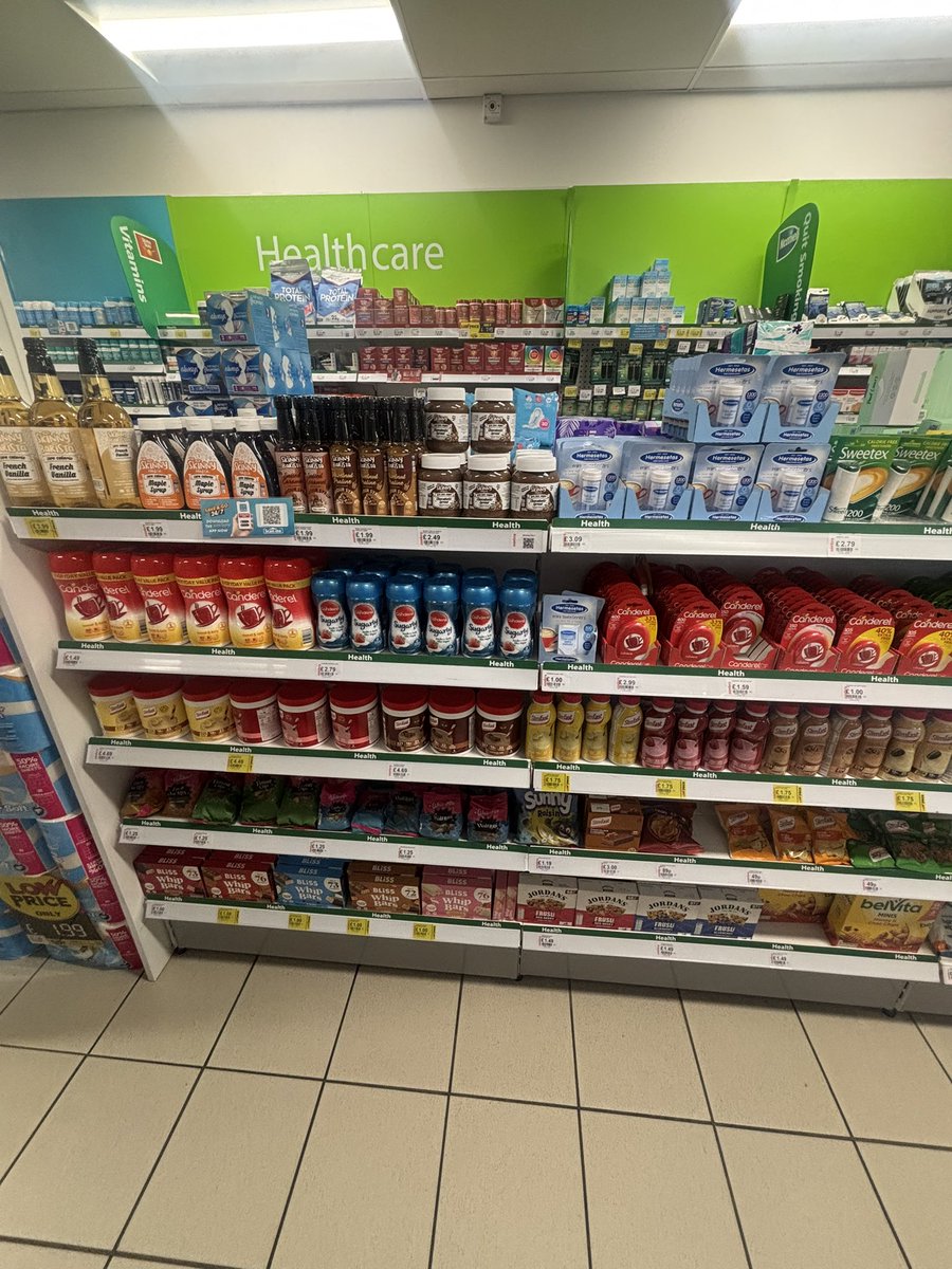 uglychicken tweet media