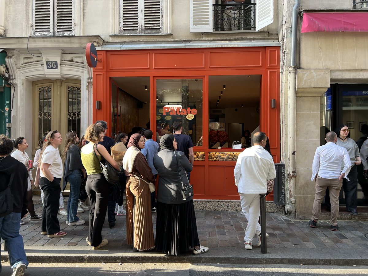 OliverTweete 🦊 tweet media