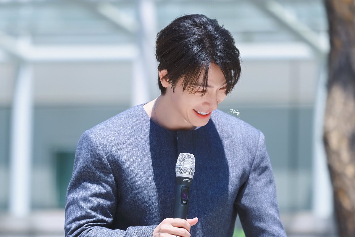 케이엠 tweet media