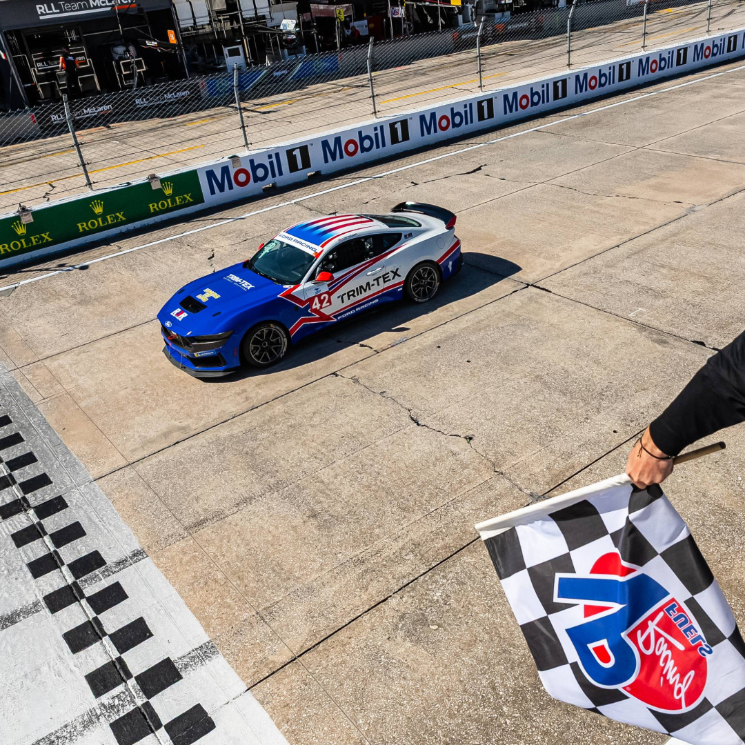 Mustang Challenge tweet media