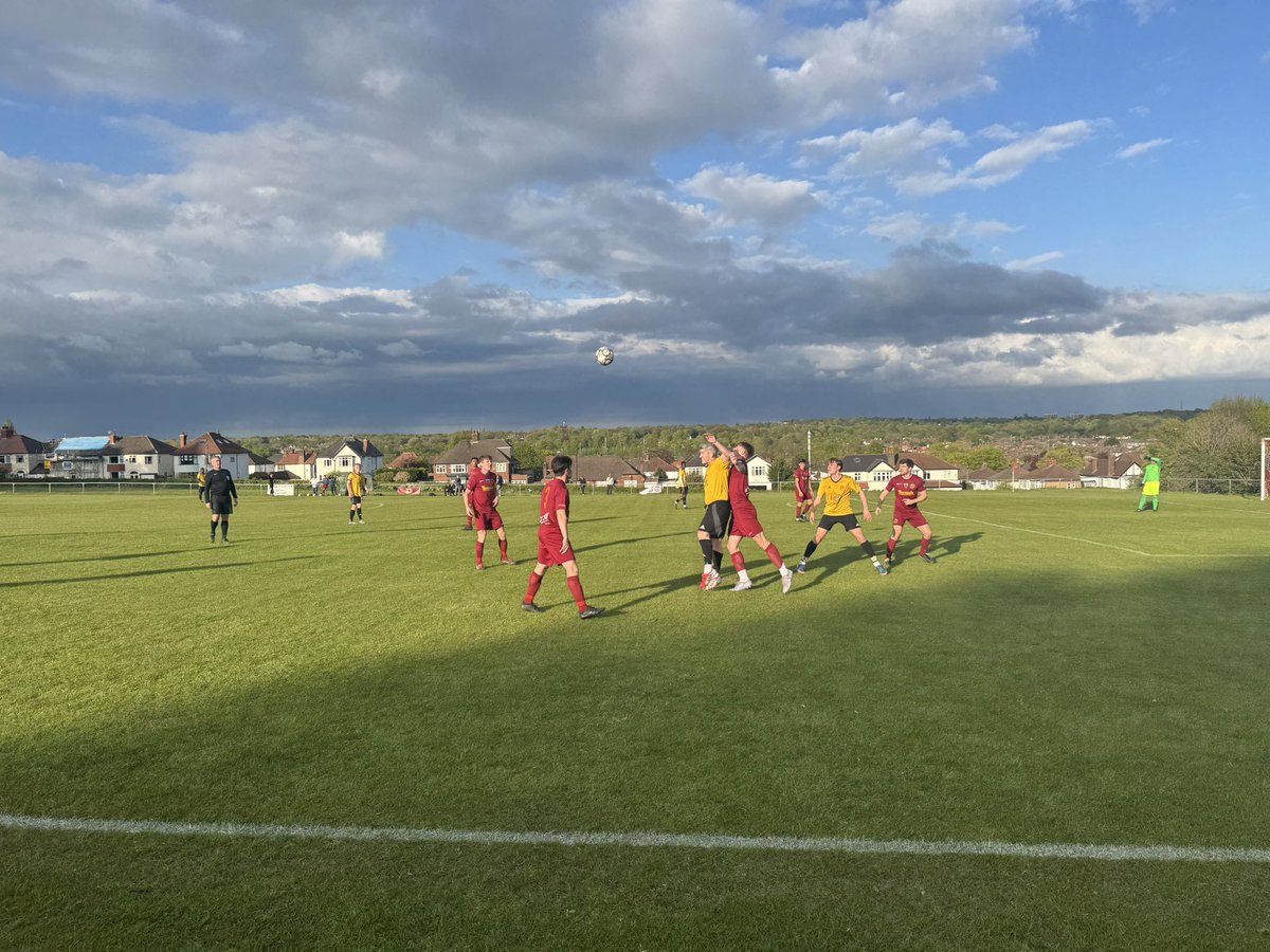 hoppingwxm's tweet photo. Off to Liverpool today (27/04/2026)
League game
Mossley Hill Athletic Club - West Cheshire League First Division Table
🔴 Mossley Hill Athletic 3 - 2 Newton 🟡 (HT2-1)
About 20 in attendance
@MossleyHill_FC
#Nonleague #Groundhopping #England #Liverpool #Football #Peldroed https://t.co/rVWO880NRO