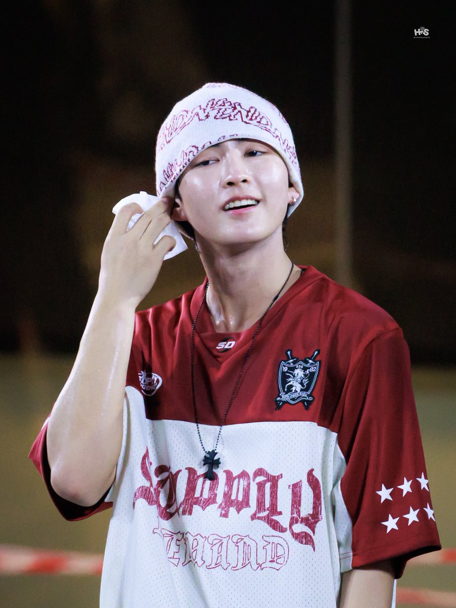 ' HnS ♡ tweet media