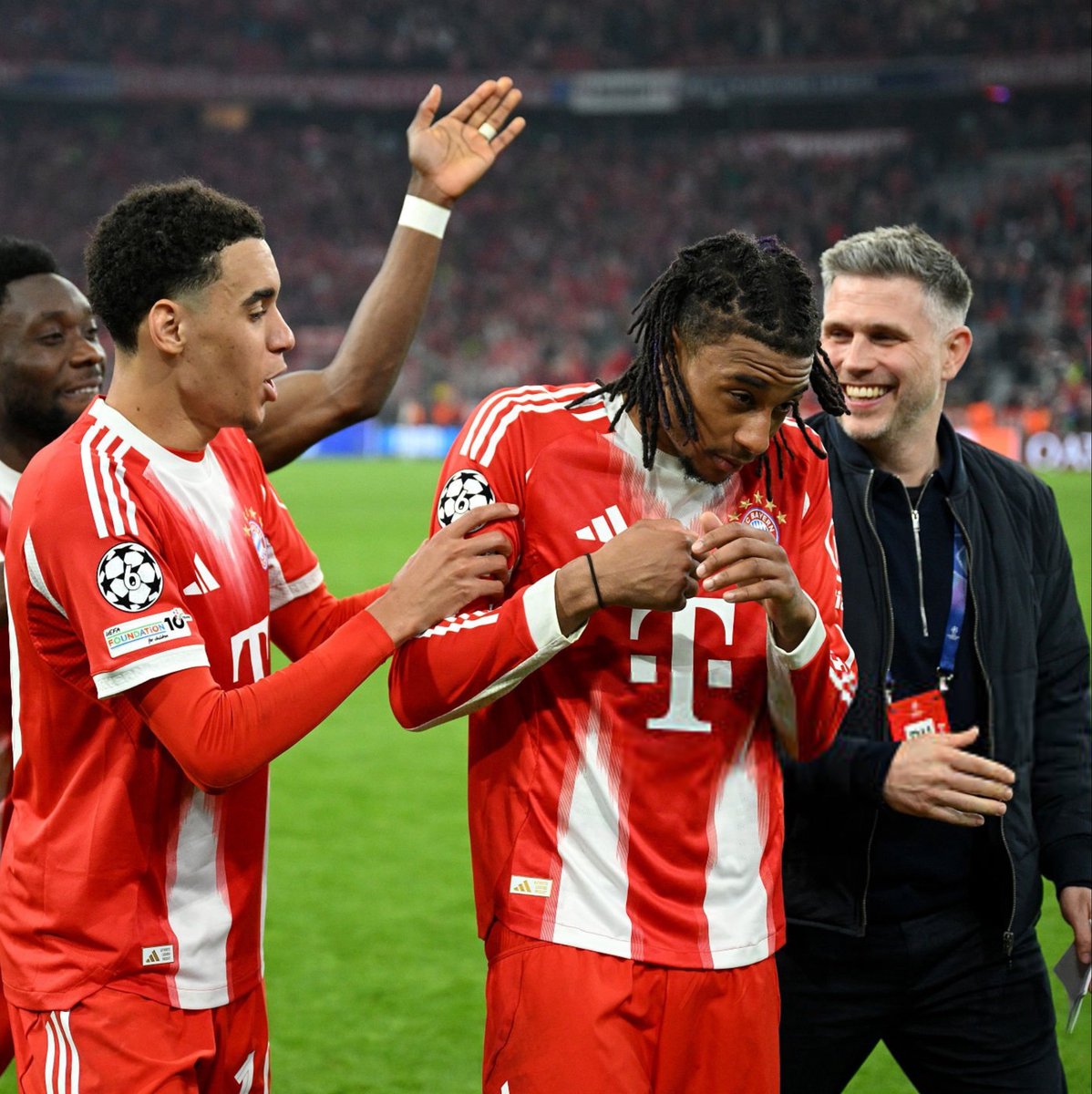 Savelionell's tweet image. #Day