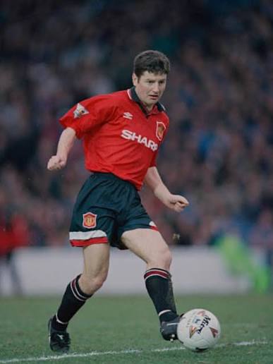 90s Football tweet media