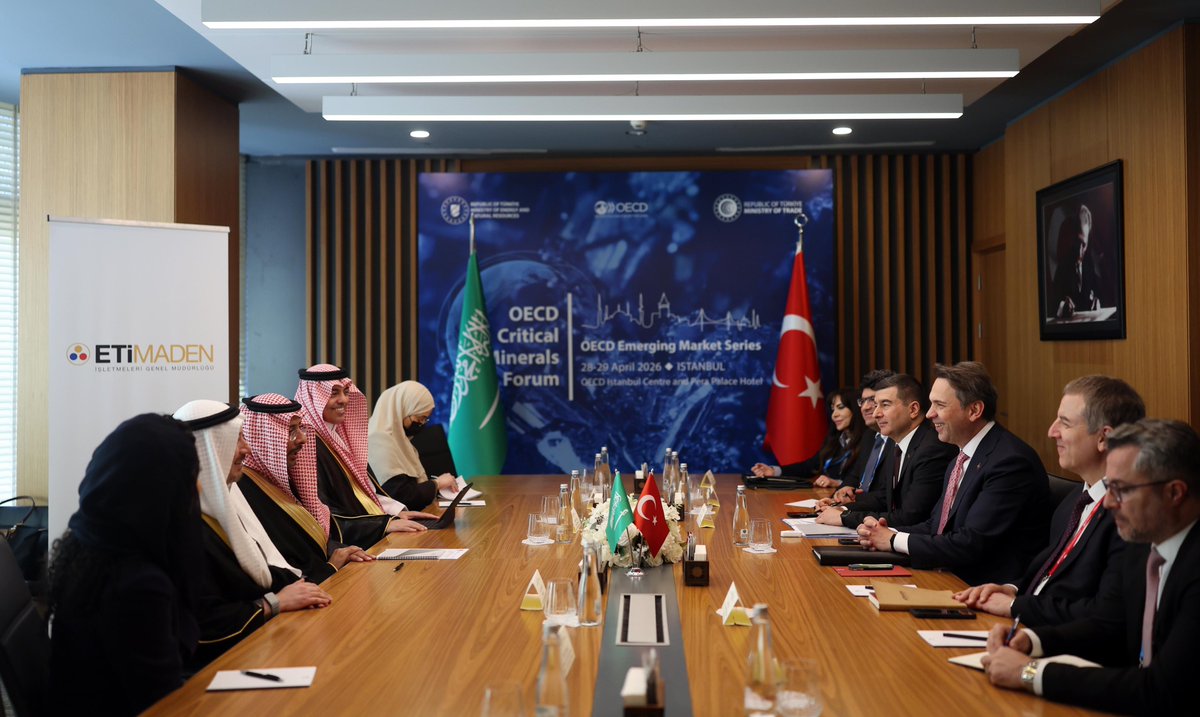 Alparslan Bayraktar tweet media