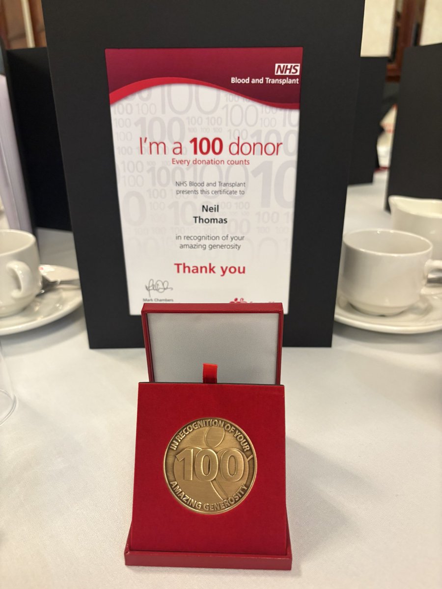 nevil22's tweet image. Collecting my award for 100 Blood donations #nhs #blooddonations #savinglives 🩸