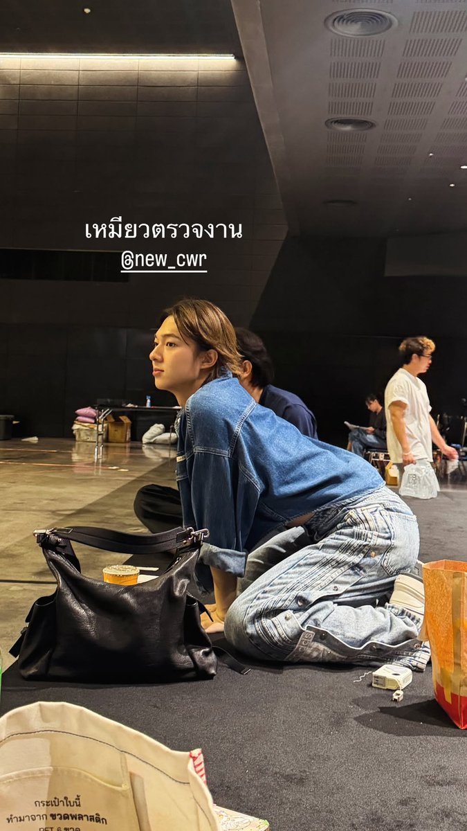— 📽യ✧.*
©️ igs : surprisedsp
🗓️ : 29.04.2026

เหมียวตรวจงาน 🐈

#DMDใกล้จะLANDแล้ว
#DMDLAND3

— <a href="/CwrNew/">NuNew</a> ♡
#NuNew #NanaNu