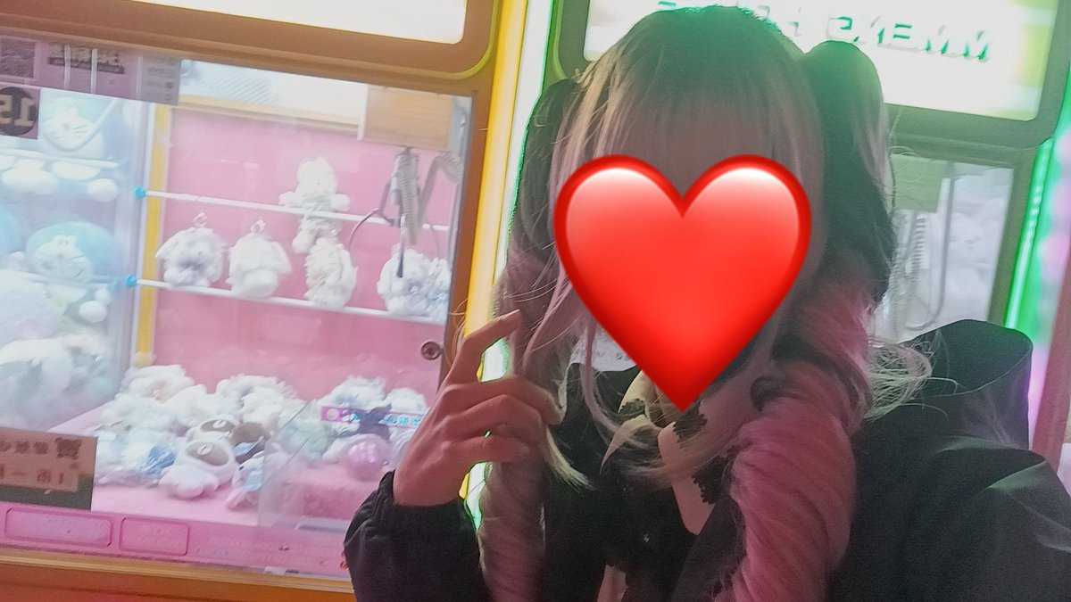 XXTiEDG's tweet photo. 我颜值和身材都不算差啊😭咋金主或者对象一个都没找到😭想卖都卖不出去😭为啥啊😭 https://t.co/UQRjVye0rp