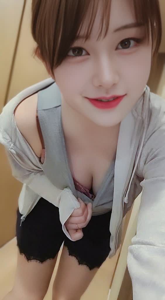 스팽키 tweet media