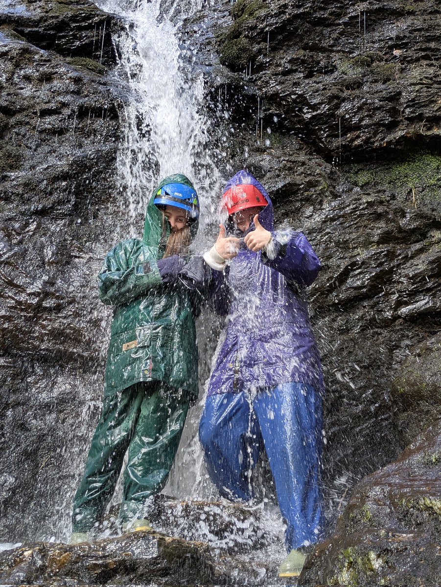BlairvadachAndy's tweet image. Day 2 With @ClydePrimary and it was off for a full day's exploration of the #succothboulders 🪨
A beautiful sunny day of exploring the landscape and also our comfort zones! 💪
Fantastic display of #teamwork and some brilliant individual achievements!
@BlairvadachOEC 
#ClydeBV26