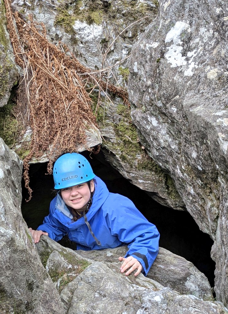 BlairvadachAndy's tweet image. Day 2 With @ClydePrimary and it was off for a full day's exploration of the #succothboulders 🪨
A beautiful sunny day of exploring the landscape and also our comfort zones! 💪
Fantastic display of #teamwork and some brilliant individual achievements!
@BlairvadachOEC 
#ClydeBV26
