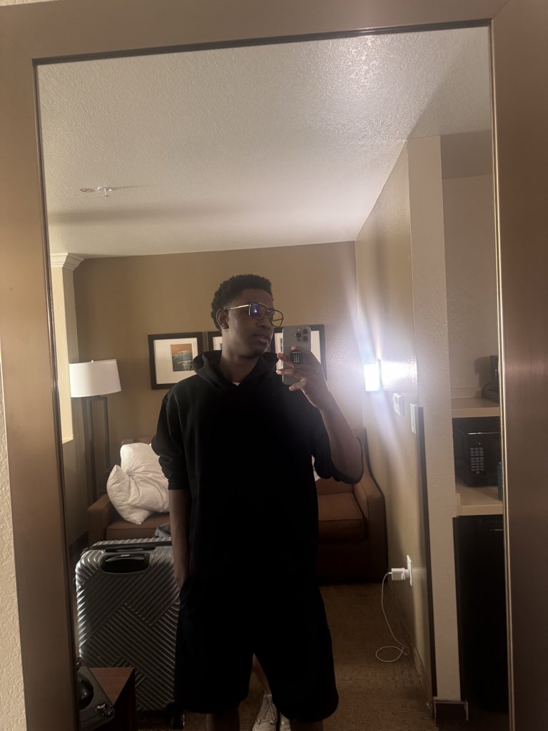Zharion tweet media