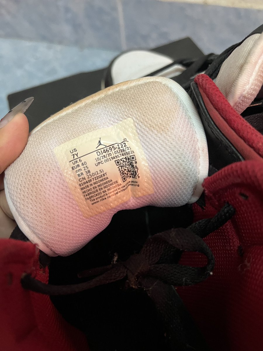 meriasummer's tweet photo. size 40 4,300 รวมส่ง มือ2ไม่มีกล่อง
ดูพต.ได้ค่ะ
#ส่งต่อรองเท้า #ส่งต่อรองเท้ามือสอง #ส่งต่อรองเท้าผ้าใบ #รองเท้าผ้าใบ #รองเท้าผ้าใบมือสอง #รองเท้ามือสอง #รองเท้ามือสองสภาพดี #ส่งต่อnike #nikeมือสอง https://t.co/eiN4t2BzHL