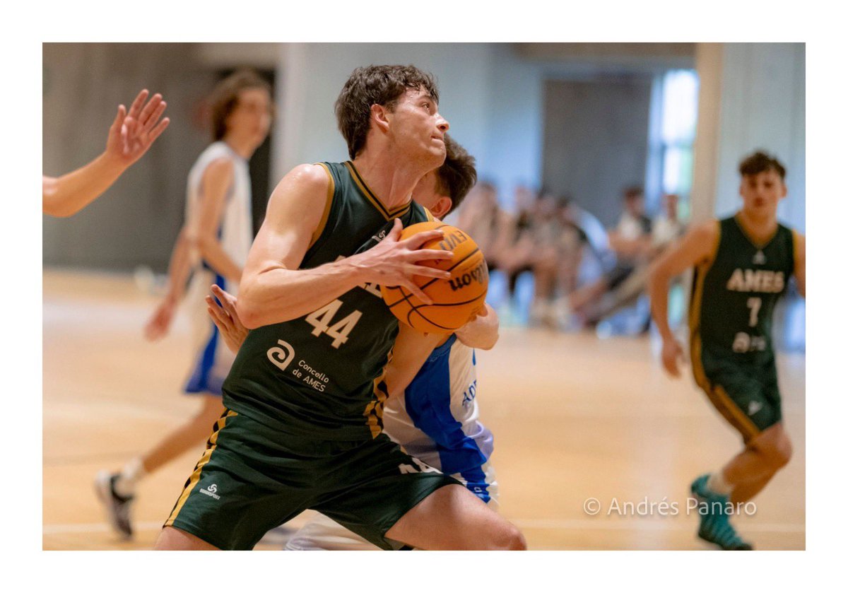 concellodeames's tweet photo. O Club Baloncesto Ames álzase 
co seu primeiro título oficial 🏀 aos converterse esta pasada fin de semana no novo campión da 3ª División Sénior Masculina da zona de Santiago.

Para saber máis ℹ️🔗 https://t.co/hoZNIuAin0

#Baloncesto #Deporte #Ames #ConcelloDeAmes https://t.co/jKQpWmHXgB