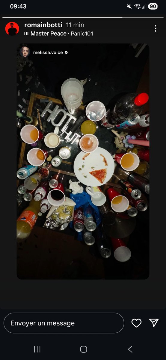 Topher8002's tweet image. Quand j'avais dit qu'elle allait sortir un feat avec Lowey qui s'appelle contre soirée à cause de Ambre et Jeanne qui love rock n roll.. 😂 #melissa #staracademy