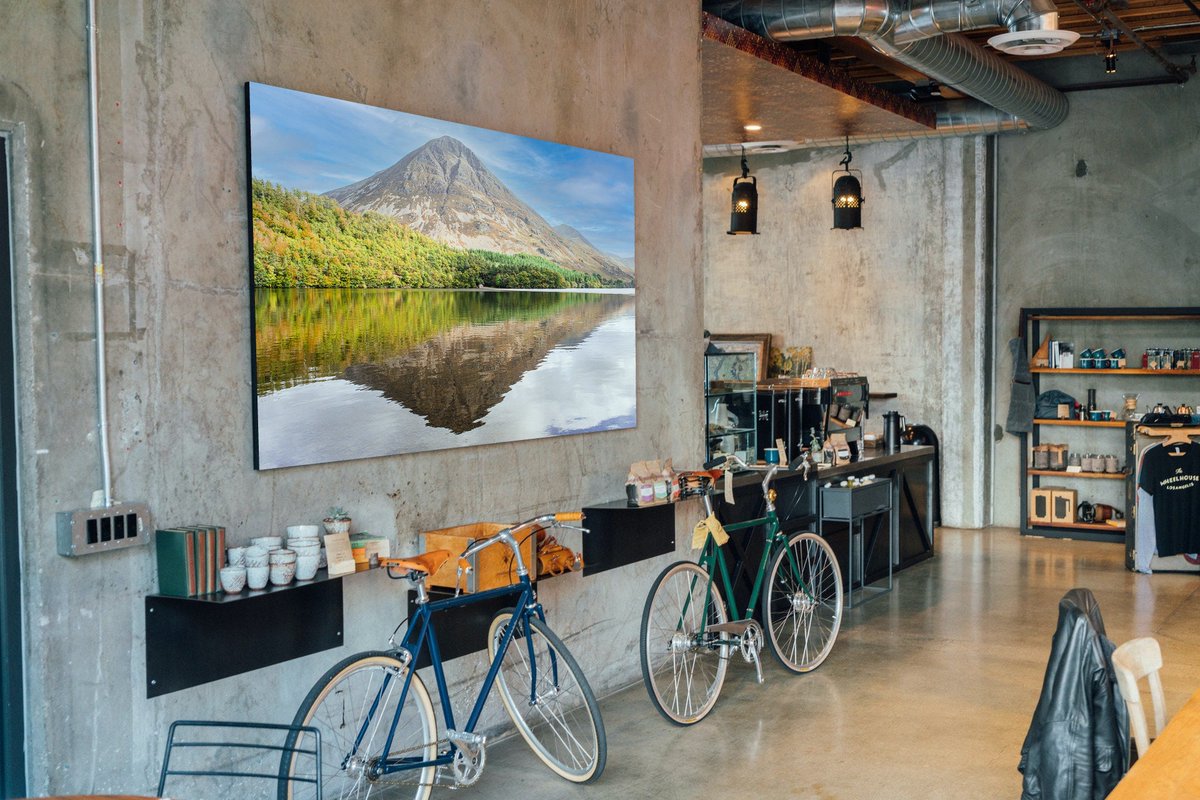 Peacock & Pickles tweet media