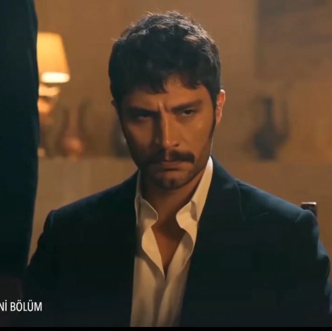 marwamerve__'s tweet photo. @halefdizi @DisneyPlusTR @illhansen @aybukepusatme @birandamlayz @mostproduction @nowtvturkiye HAHAHHAHAHAHAHS 

#AybükePusat #Melek 👑 https://t.co/1aZHJFRRB2