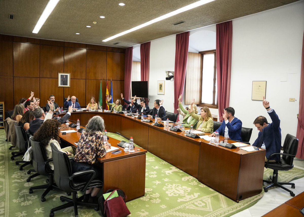 Parlamento Andalucía tweet media