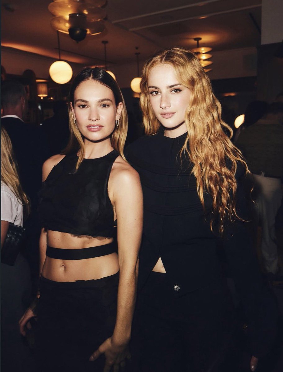 Grace Van Patten Updates tweet media