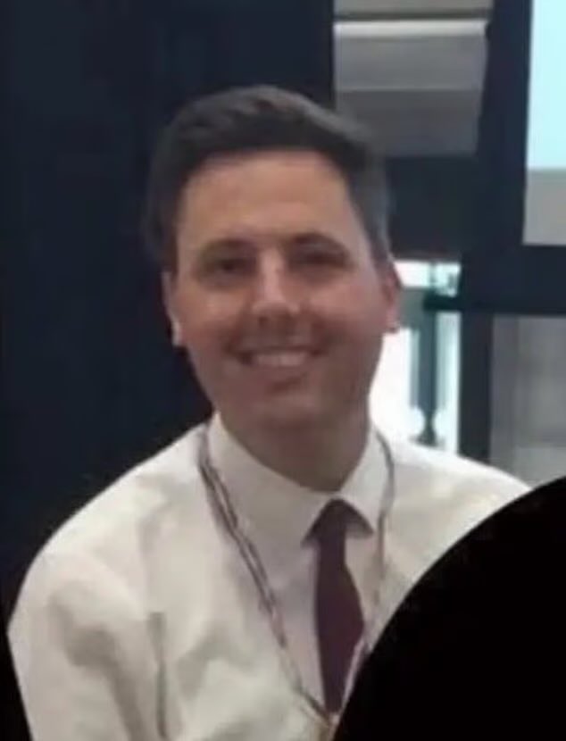 Benonwine tweet media