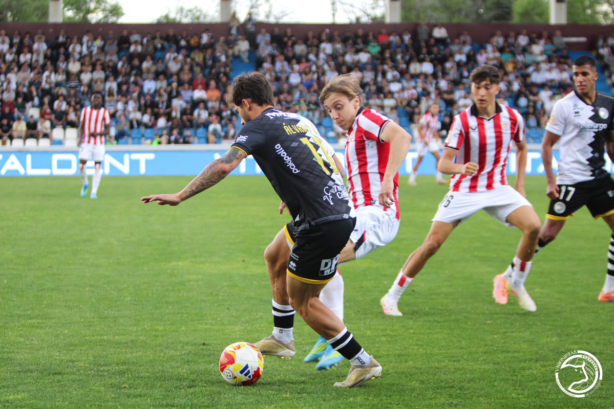 📸 GALERÍA DE FOTOS | Aquí tienes más de 3️⃣0️⃣0️⃣ instantáneas de nuestro último choque en el Reina Sofía:

👉🏻 bit.ly/J34AthleticB

#Irreductibles ⚔️ 
#UnionistasBilbaoAthletic