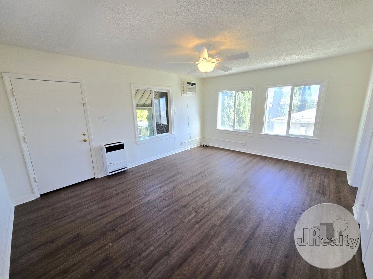 jrealty's tweet image. 121 W Lomita Ave B, Glendale, CA 91204

For showing: jrealty.rentkabob.com/rental?a=121_W…

#JRealty #PropertyManagement #Glendale #apartment #forrent #forlease

Listed by Dylan Gallagher DRE# 02036528