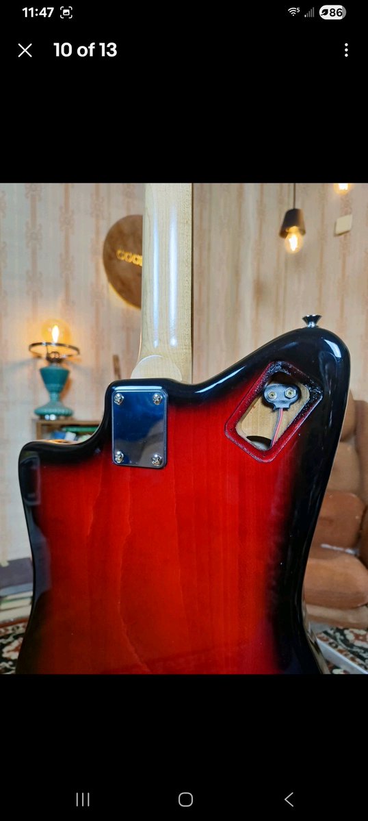BriansElectro's tweet image. Formanta Style USSR Electric Guitar Built In Tone Bender Soviet Germanium Fuzz.

I think these are a new builder in Russia. Well he's living up to the traditional weird Russian design philosophy. 🤘
#Guitar #RocknRoll