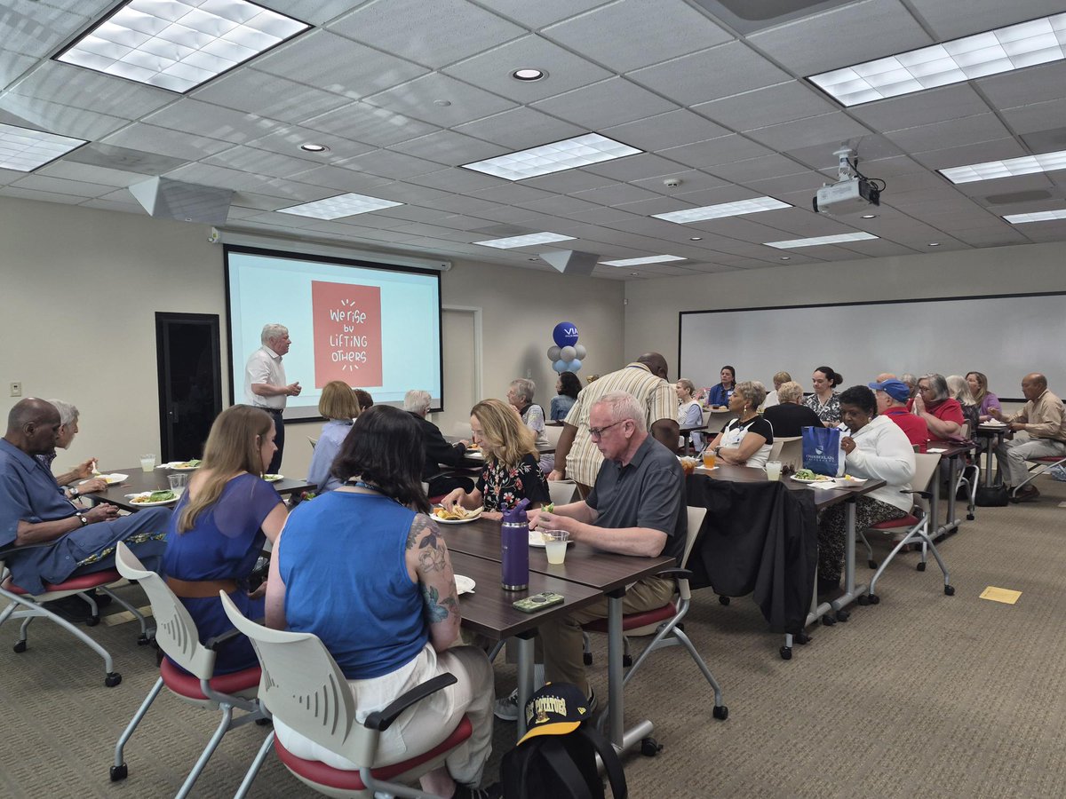 VIAHealthPartnr's tweet photo. We wrapped up a wonderful week with a delicious lunch for our final volunteer appreciation lunch. Thank you to Savory Moments Gourmet Catering for the beautiful spread. We love our volunteers and had the best week celebrating their time and talents!! https://t.co/Cf9VtqDPvc