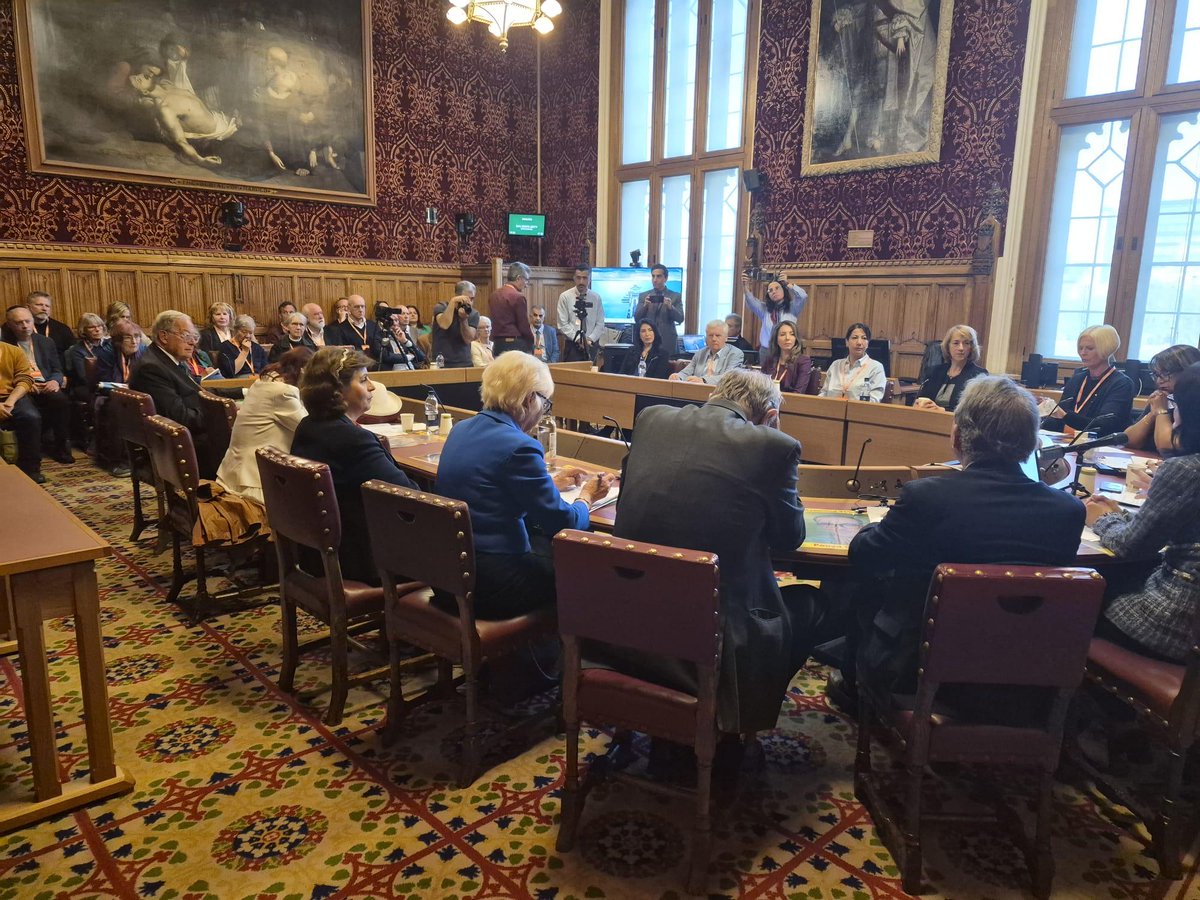 ایران فردا با مریم رجوی tweet media