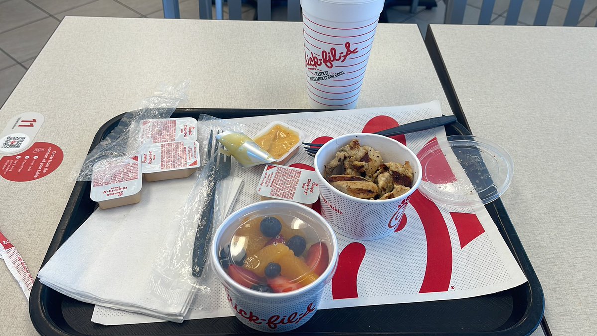 FuckforGas's tweet photo. $15 @chic_fila 👎🏾 https://t.co/Ih1m4401xV