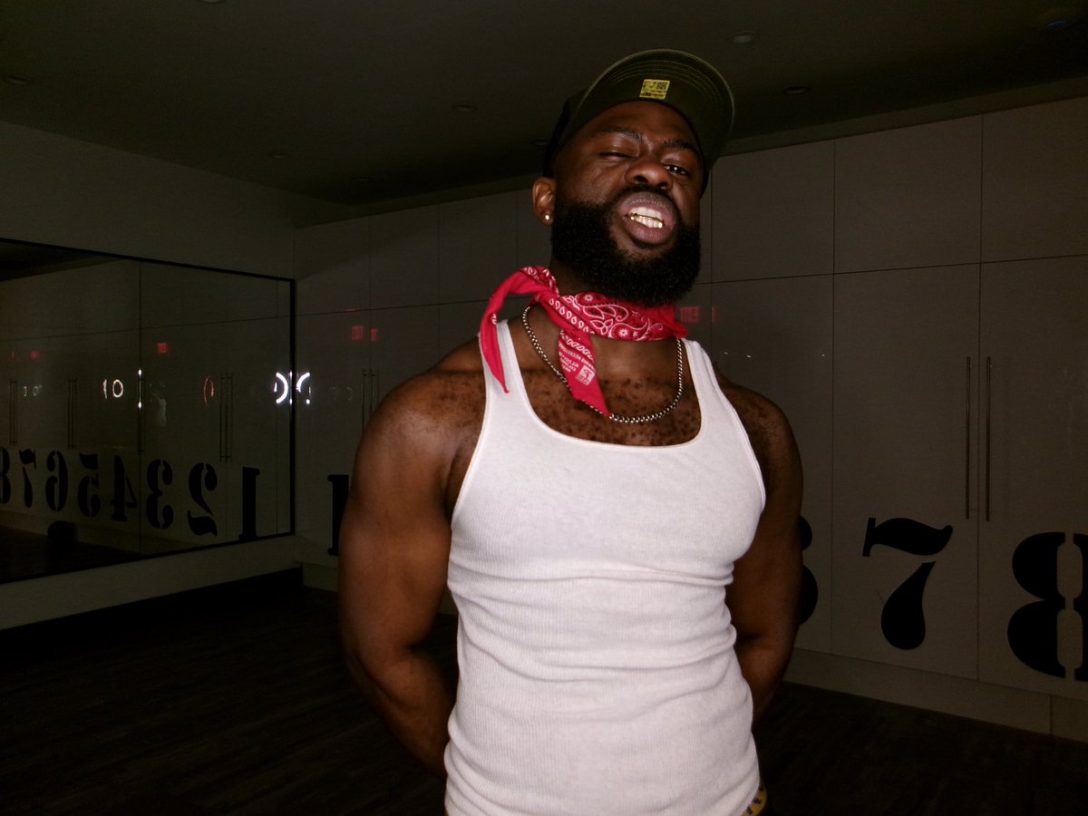 Avatar Lang tweet media