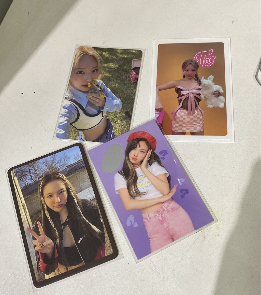BangTwiceyeon's tweet image. Feedback super positivo pra @cherrybombjpg !!!
Super simpática, foi uma querida, chegou super rápido + brindes, chegou sem avaria tb!! 🤍🤍
#nayeoncard #feedback