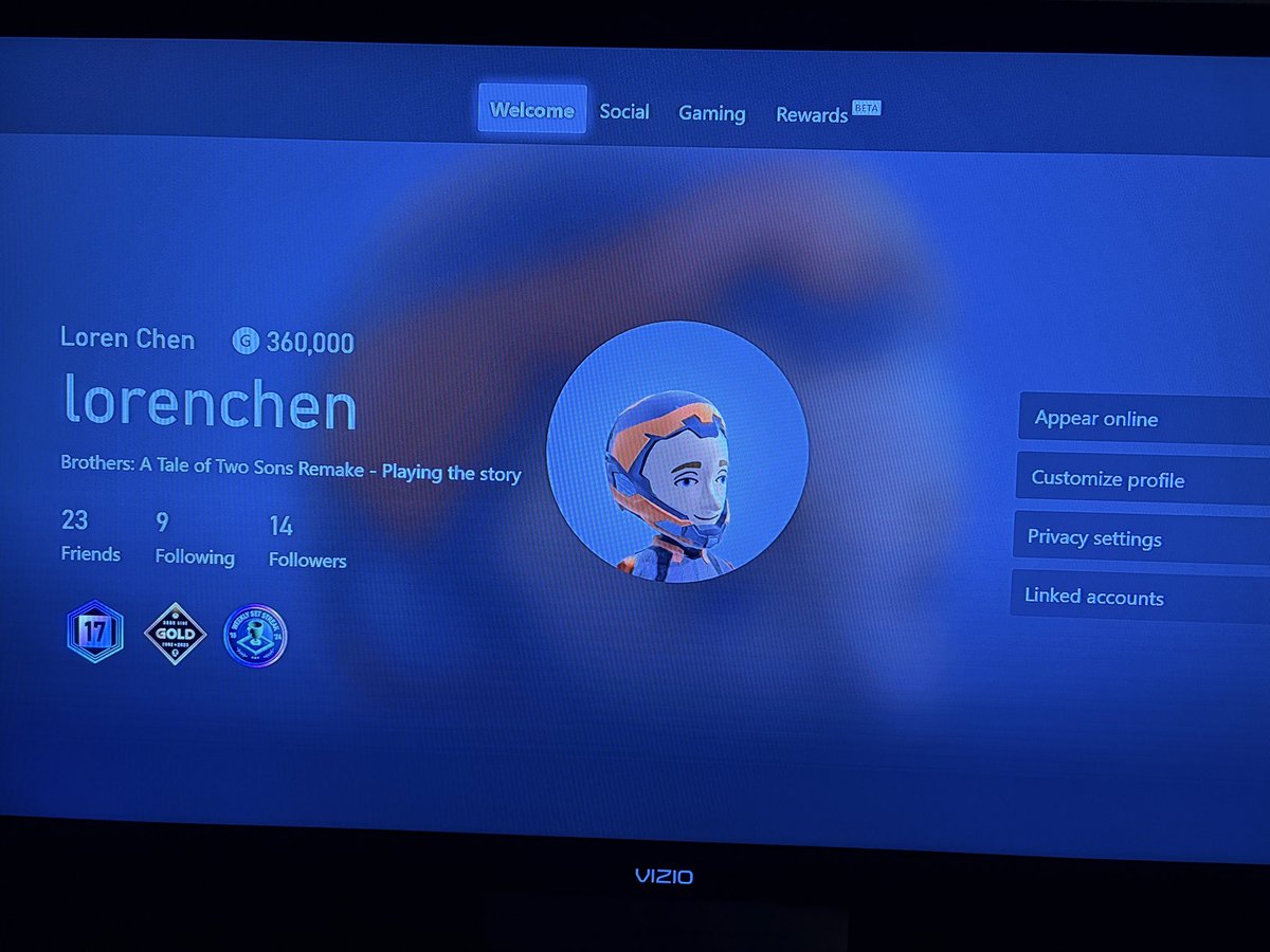 lorenychen's tweet photo. Achieved 360K gamerscore. Playing a mox of games. Enjoying more choose your own adventure type story fames and the cheevos are easier. https://t.co/SPJbmPxPFA
