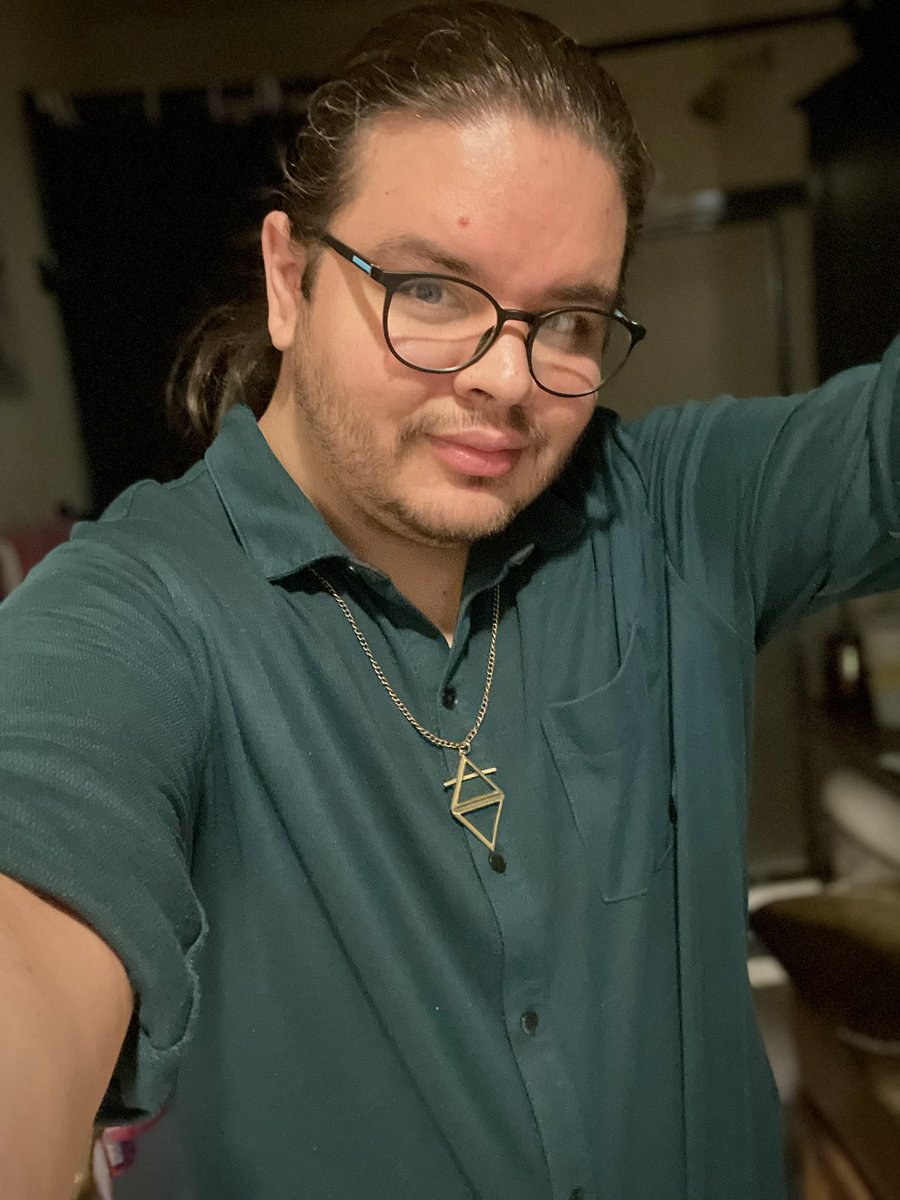 Humaη✨ tweet media