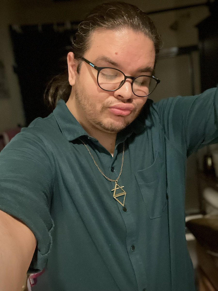 Humaη✨ tweet media