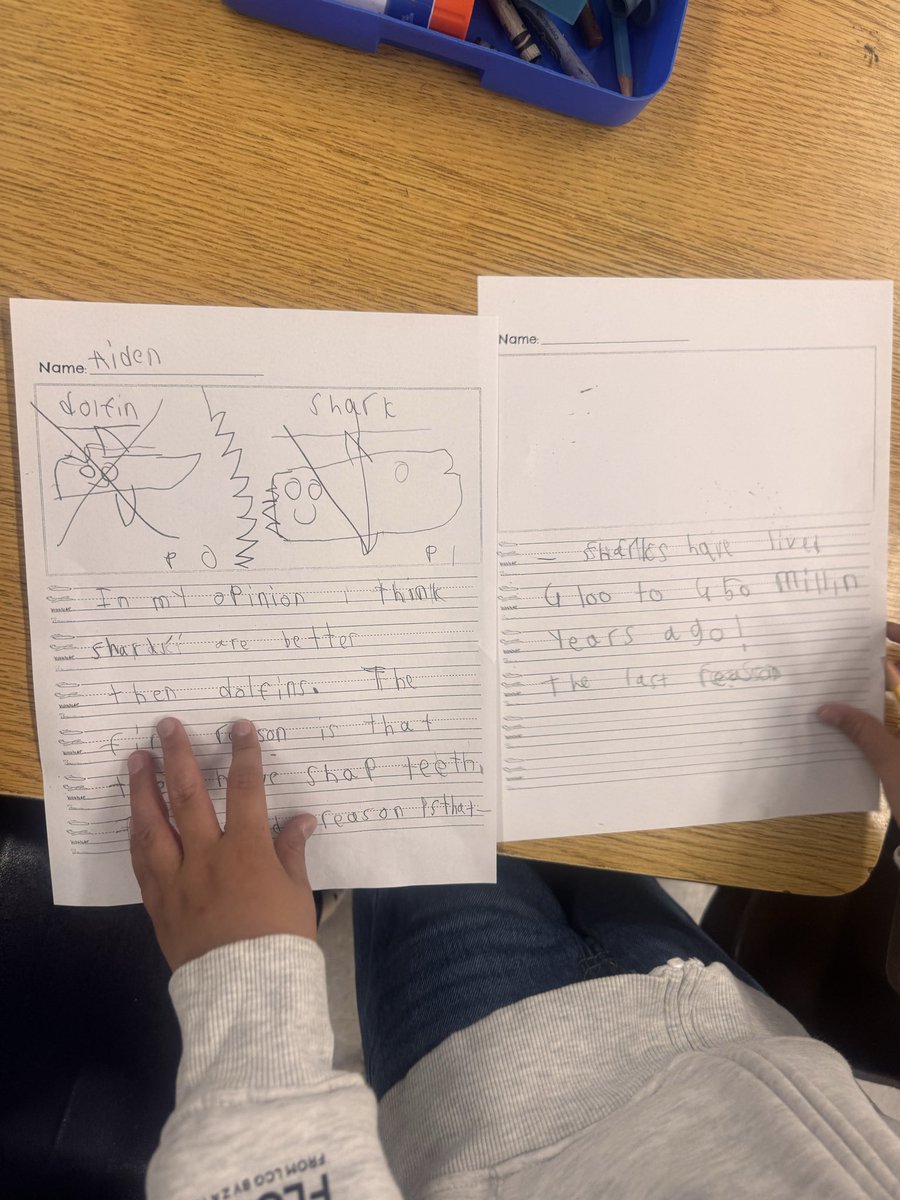 Walnut_Acres's tweet photo. Our first graders are becoming opinion writing pros! @MtDiabloUSD https://t.co/GsVYU2sVjX