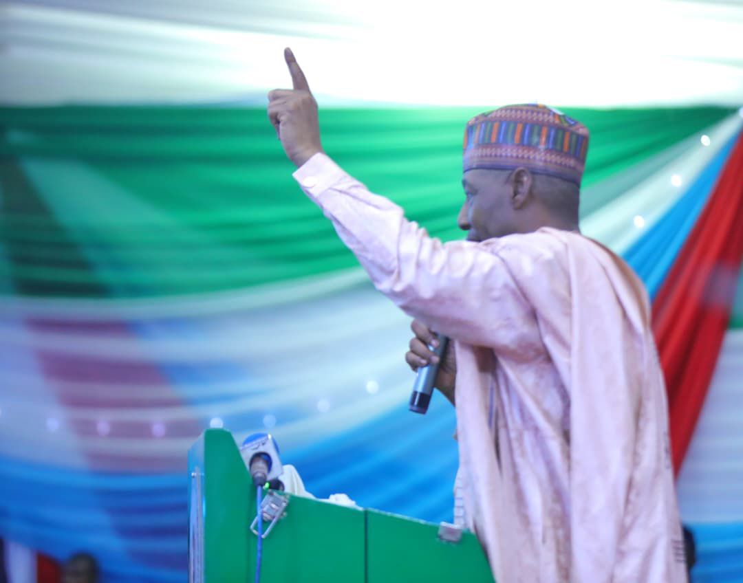 DanBorno's tweet image. The good people of #Borno should remember that in 2019, 25 aspirants bought nomination forms. 1 after another, they stepped down in favor of 1 candidate, and all of them eventually united to propel Borno to greater heights. This is what we are known for and shall remain so.