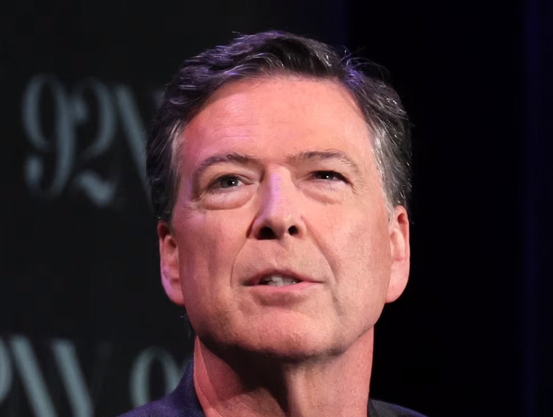 Political Polls tweet media