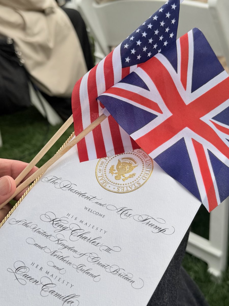 AbdullaRAK's tweet photo. Honored to attend today’s ceremony at the White House where Hon. President Donald Trump received His Majesty King Charles III, bringing together two of our closest partners. A testament to enduring ties and shared commitments shaping stability and prosperity. 
🇺🇸🇬🇧 https://t.co/mKaECWNUqx