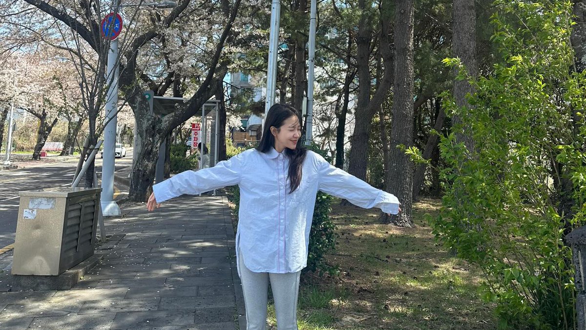 ▚▘█☰ █▀▄ █ █▀█▀█ █ █☰ ▄█▀ █☰ tweet media