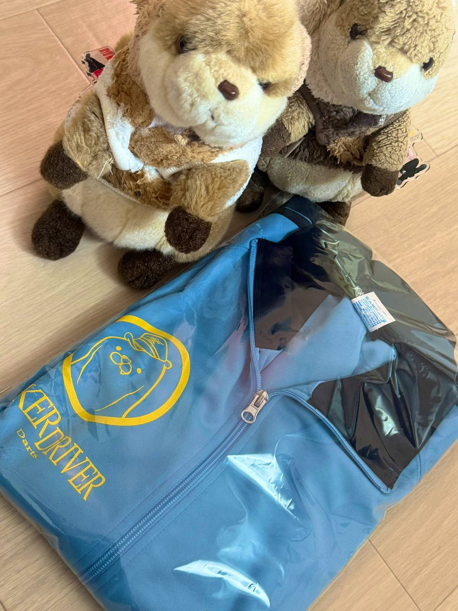 かわうそ　5枚 🆕 🦦カワウソジャージ発売します🦦 🦦12000円(税込13200