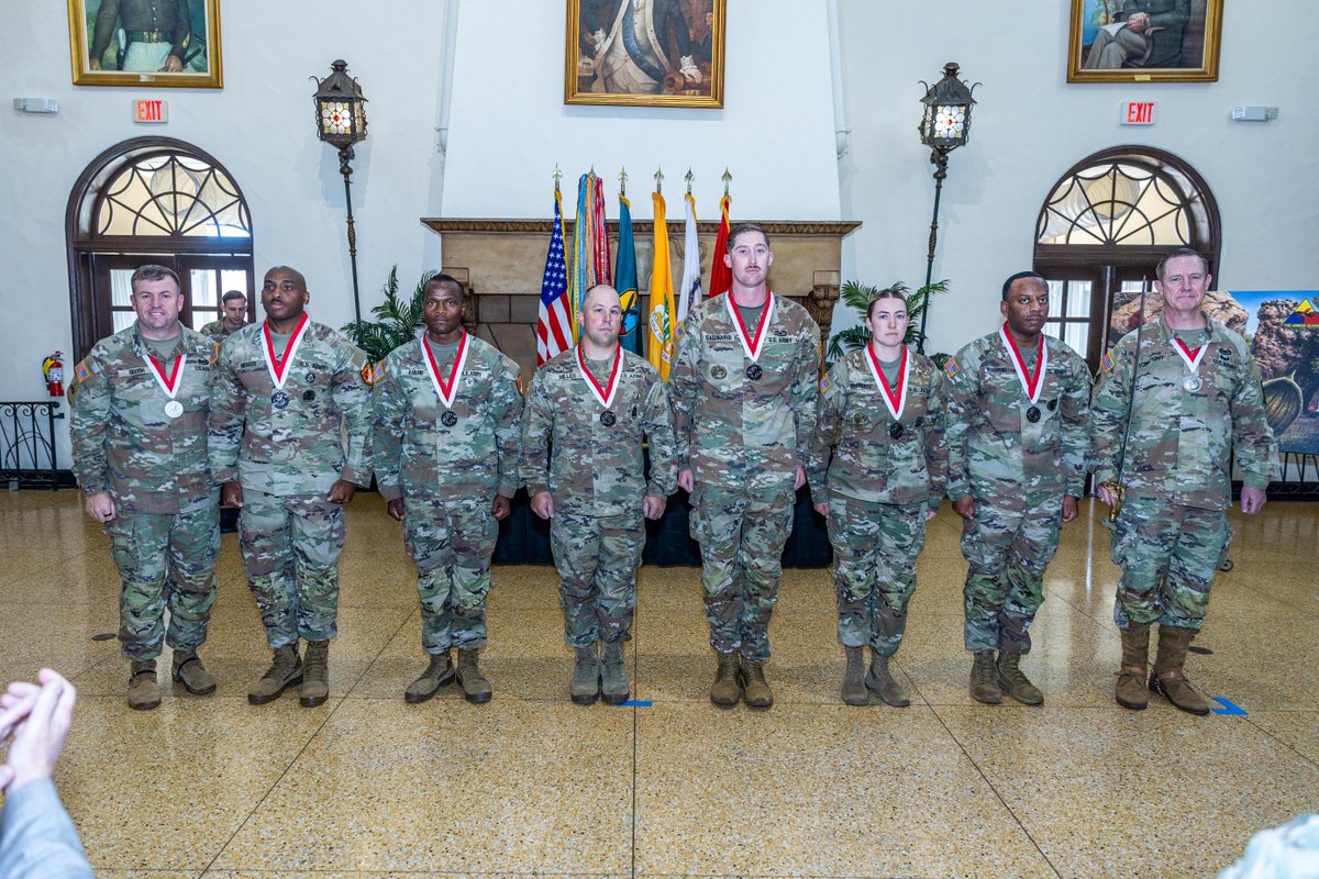 MCoEFortBenning's tweet image. It’s not everyday you see a knighting in the 21st century, but for the Armor and #Cavalry community, it’s a tradition that never goes out of style.  #Armor School Commandant, BG Chad C. Chalfont, hosted the Order of St. George Knighting and Awards Ceremony on April 24. Congrats!