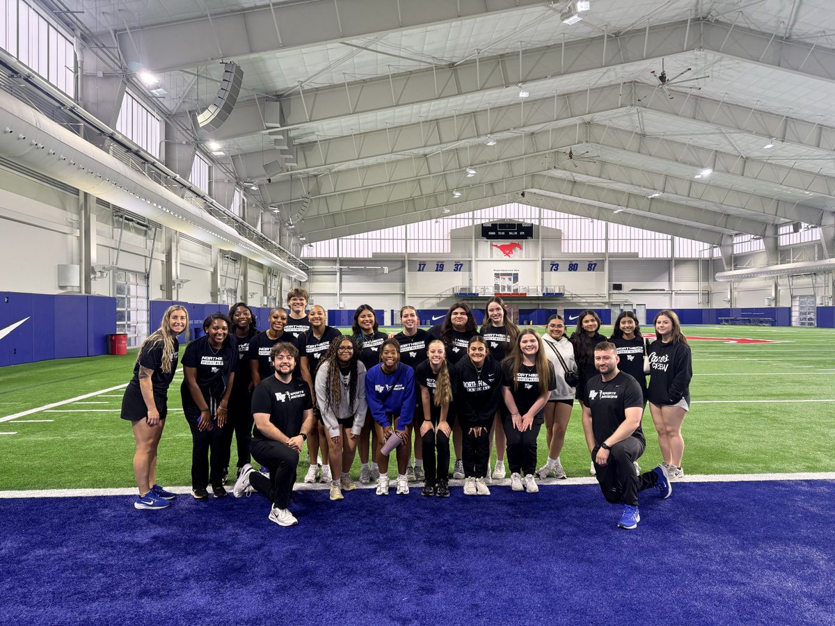 NorthForneyATs's tweet photo. Shout out to Hannah from SMU for being the best host to us today! Thank you for letting us be apart of your day! We appreciate you! #ManifestIT #Ponyup @SMUMustangs @ForneyAthletics @NFHS_TrueNorth @NFHS_FALCONS https://t.co/Fn9OpQZyKp