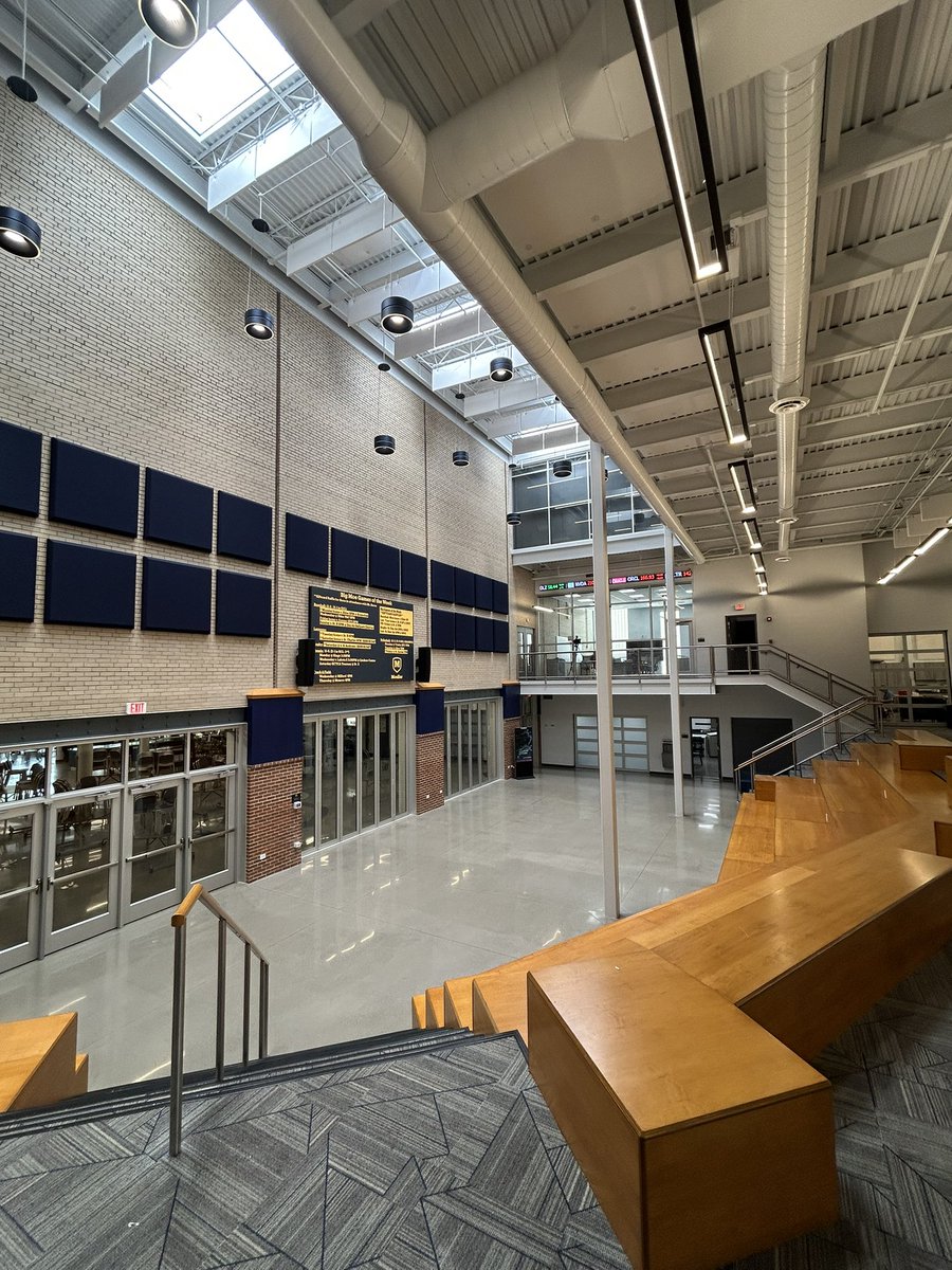 Moeller Crusaders tweet media