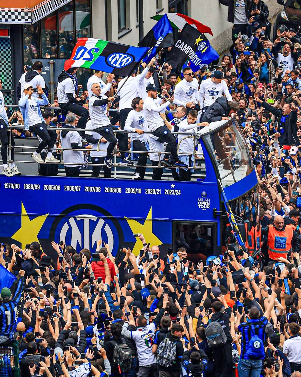 Solo ed esclusivamente INTER ⭐️⭐️ tweet media
